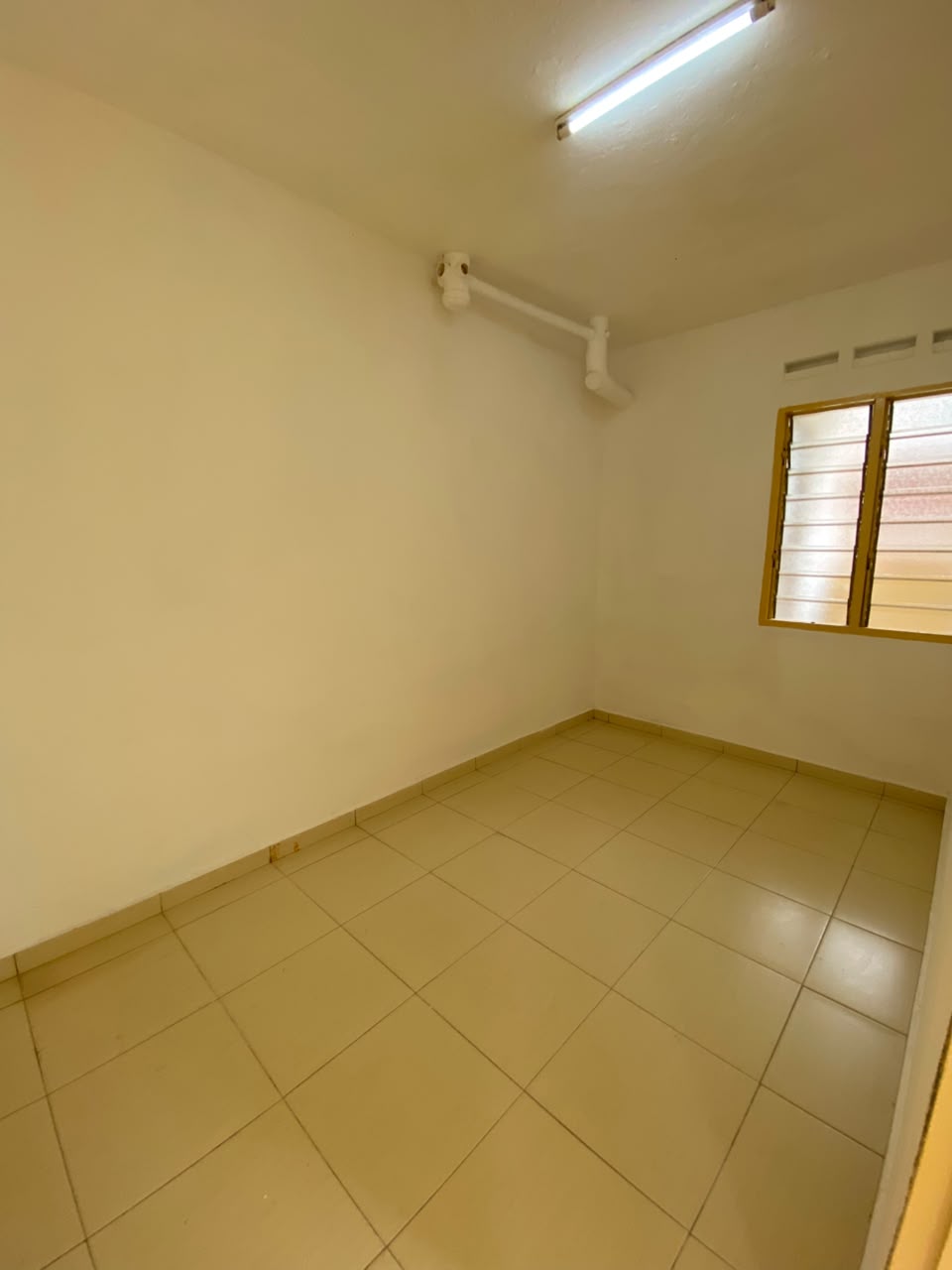 Taman Kota Masai 2 Storey Medium Cost Corner Lot,Renovated,Full Loan image