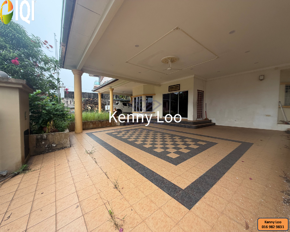 Bukit Istana image