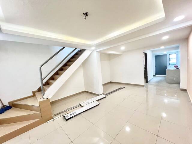 Taman Muhibbah 2 Sty Low Cost,Jalan Jambu Air,Kulai,Senai,Renovated image