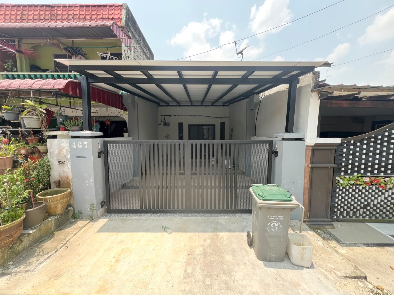 Taman Muhibbah 2 Sty Low Cost,Jalan Jambu Air,Kulai,Senai,Renovated image