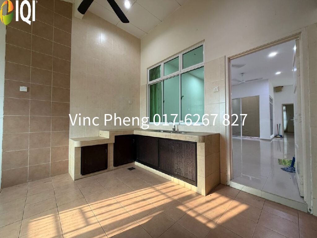FREEHOLD SPACIOUS Semi-D Fully Extended For Sale @ Paya Rumput  image
