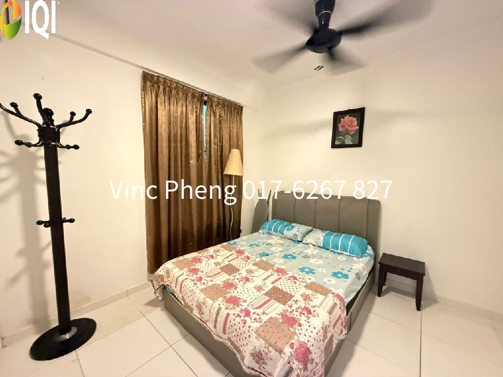 VALUE BUY! 330K WELL MAINTAINED Condo @ The Heights Ayer Keroh image