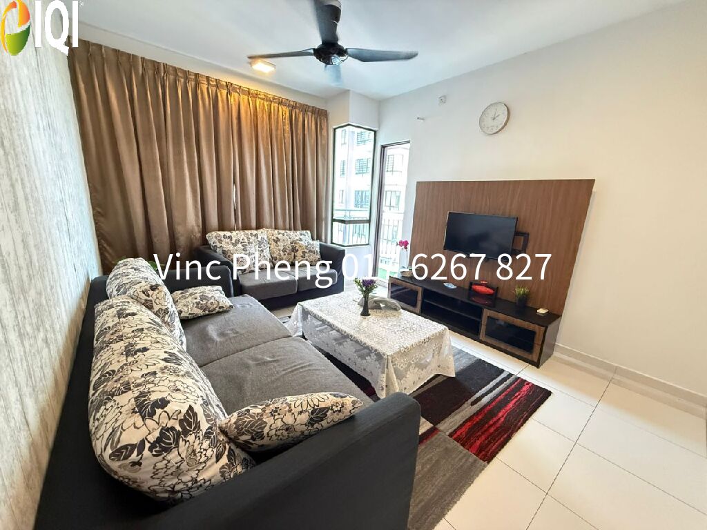 VALUE BUY! 330K WELL MAINTAINED Condo @ The Heights Ayer Keroh image