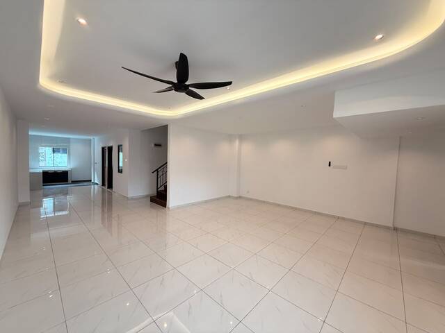 Taman Melawati 2 Sty Terrace,Mutiara Rini,Skudai,Renovated,Extend image