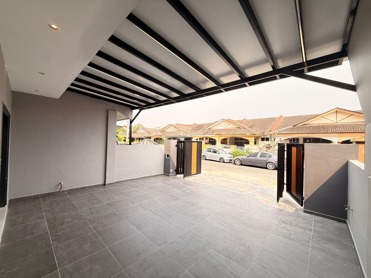 Taman Melawati 2 Sty Terrace,Mutiara Rini,Skudai,Renovated,Extend image