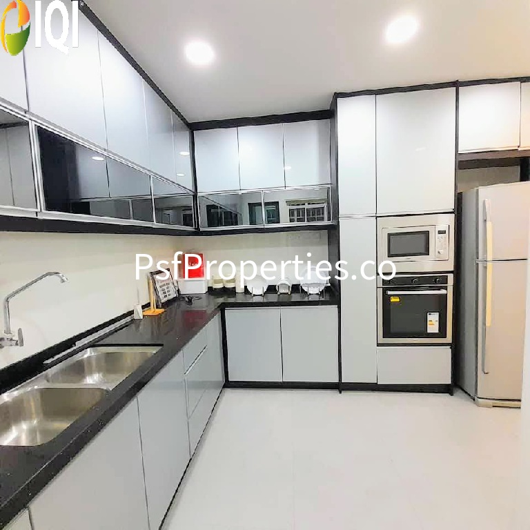 Vista Alam Serviced Apartment image