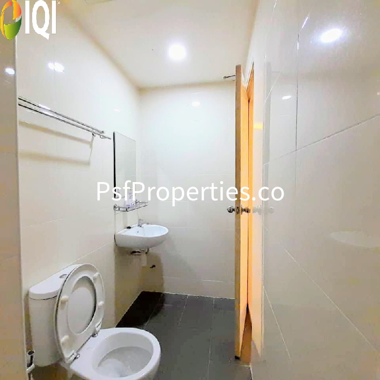 Vista Alam Serviced Apartment image