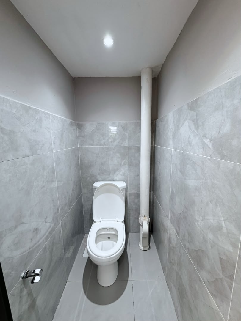 Permas Jaya Medium Cost Flat,Level 5,Full Loan,Johor Bahru,Renovated image