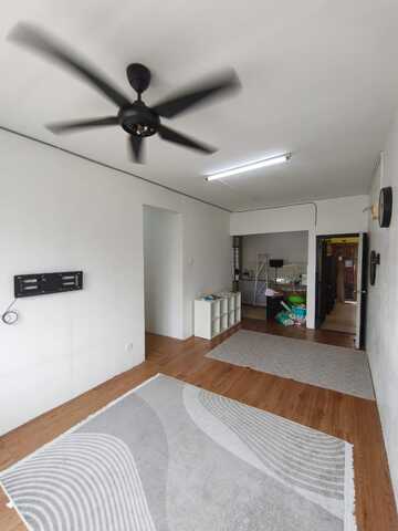 Laman Tasik Panda Medium Cost Flat,Level 3,Taman Redang,Johor Bahru