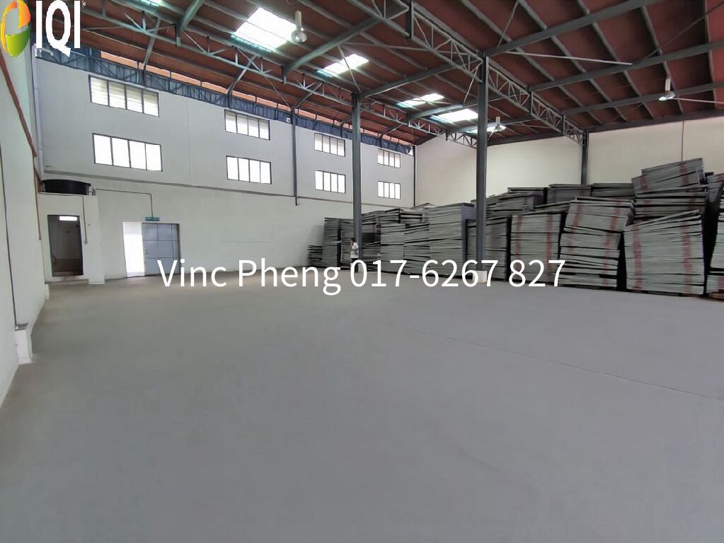 PRIME LOCATION High-Roof Warehouse For Rent  @ Malim Jaya image