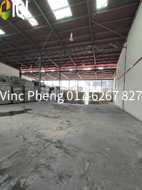 PRIME LOCATION High-Roof Warehouse For Rent  @ Malim Jaya image