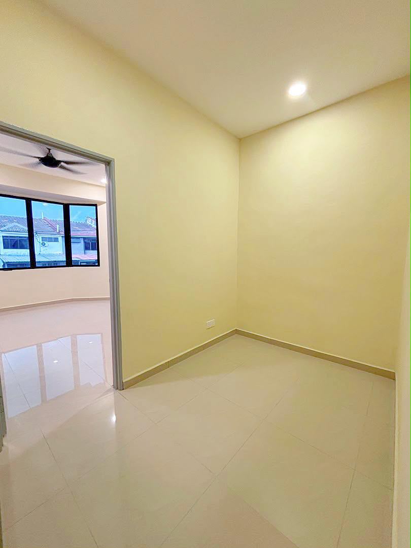 Taman Anggerik 2 Sty Terrace,Kempas,Johor Bahru,Renovated,Extend image