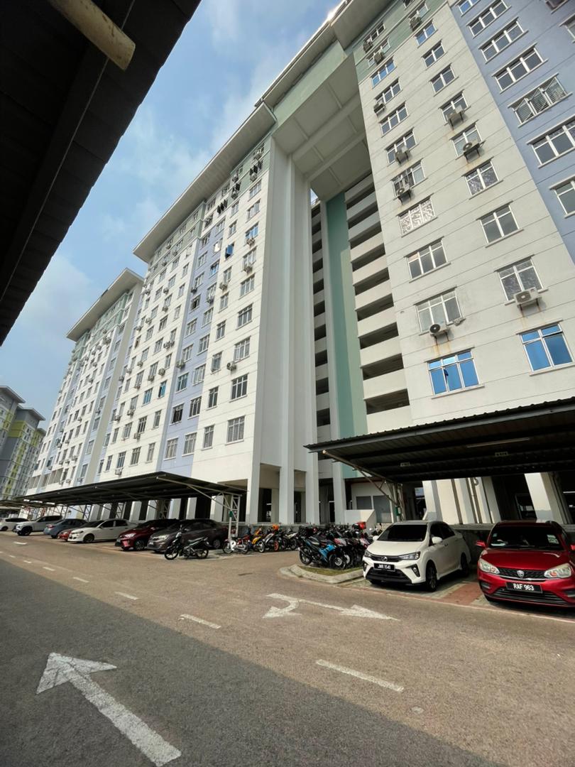 Bandar Dato Onn Pangsapuri Kasturi,Johor Bahru,Level 4,Renovated image