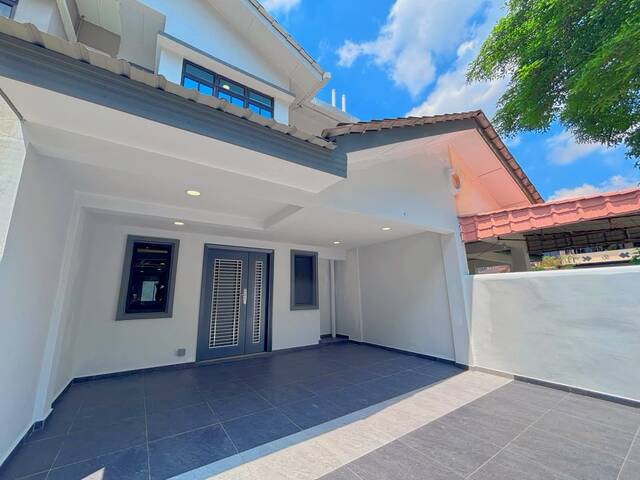 Taman Bukit Indah 2 Sty Terrace,Jalan Indah,Garden View,Renovated,Extend photo