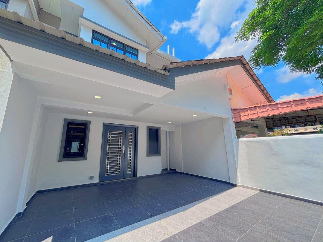 Taman Bukit Indah 2 Sty Terrace,Jalan Indah,Garden View,Renovated,Extend image