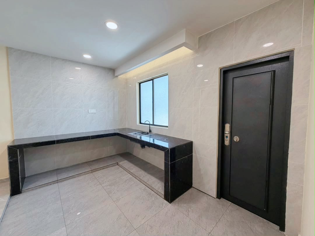 Taman Bukit Indah 2 Sty Terrace,Jalan Indah,Garden View,Renovated,Extend image