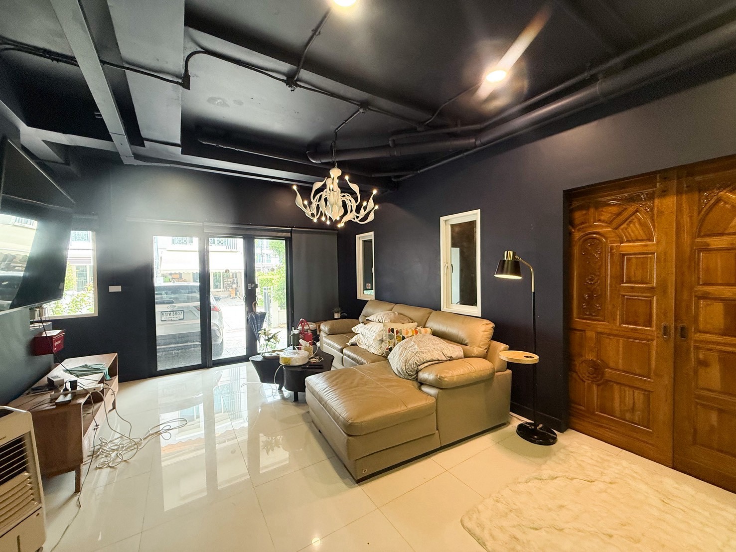 Selling House near Suvarnabhumi airport  Baan Klang Mueng Rama 9  Townhome Rama 9 – Motorway image