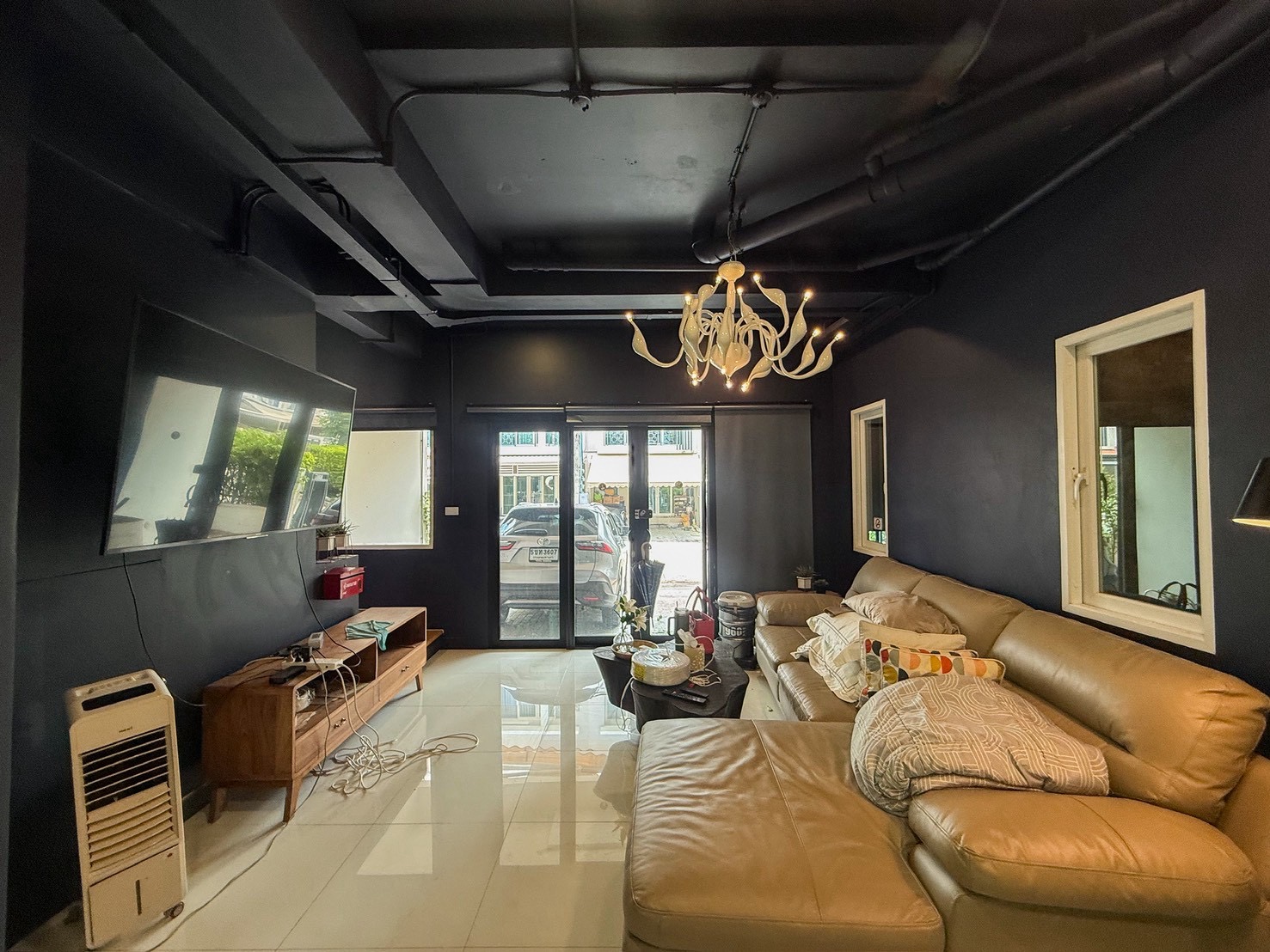 Selling House near Suvarnabhumi airport  Baan Klang Mueng Rama 9  Townhome Rama 9 – Motorway image