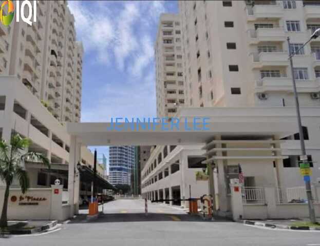 D'piazza condominium block B photo