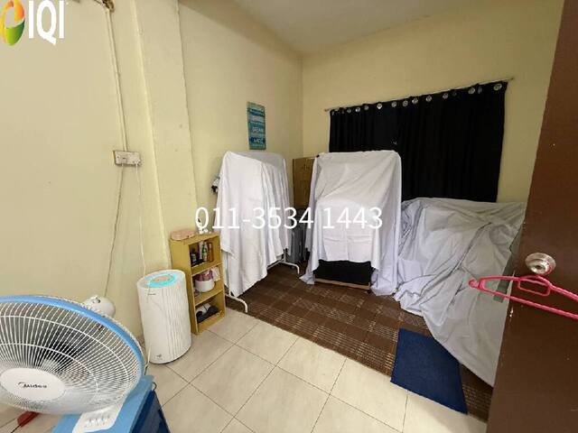 Taman Pulai Utama Flat