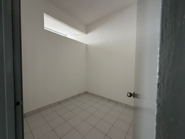 Bandar Jaya Putra 2 Sty Terrace Endlot,Bumi Lot,Unblock,Gng,Renovated photo