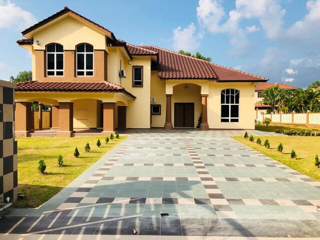 Taman Tasik Semenyih (Lake Residence) photo
