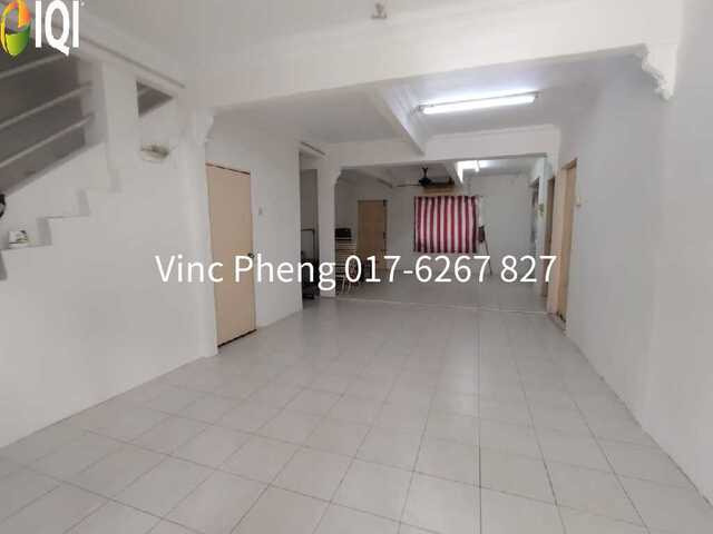 RM1,200 ONLY! HUGE CORNER Terrace For Rent @ Cheng Utama  