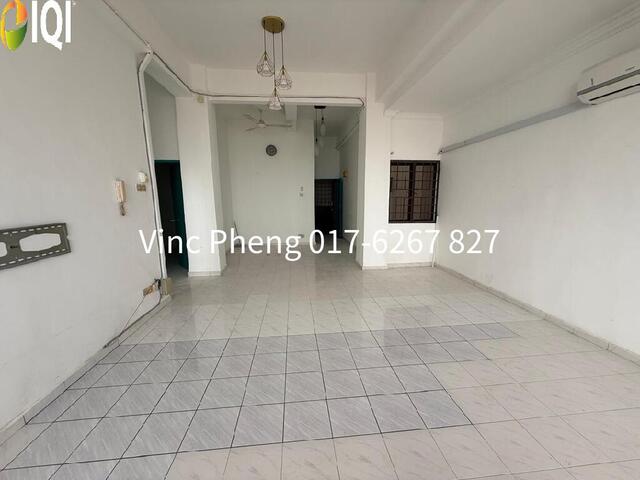 RM900! SPACIOUS 1,068 sqft SEAVIEW Condo For Rent @ Ujong Pasir