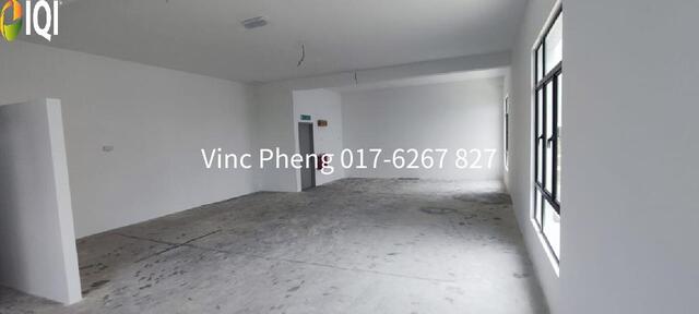HOT LOCATION! END LOT Shop for Rent @ Jasin Botanik Parklands photo