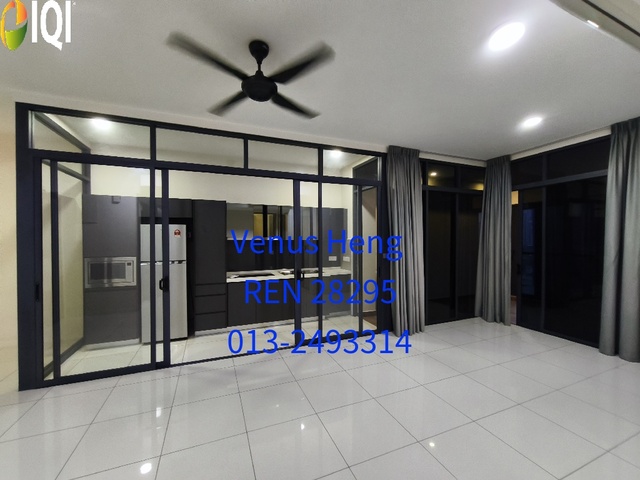 Bennington Residence @ Sky Arena photo
