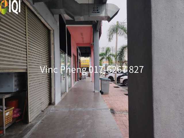 STRATEGIC LOCATION! Ground Floor Shop for Rent @ Kota Shahbandar photo