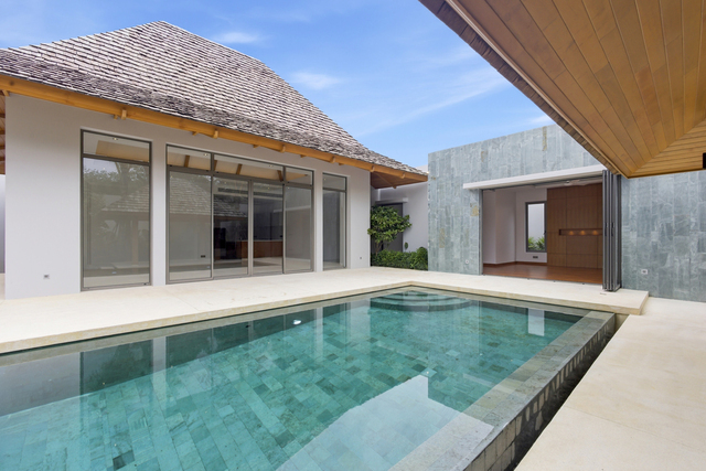 LUXURY RESALE POOL VILLA FOR SALE | PRU JUMPA, PHUKET 