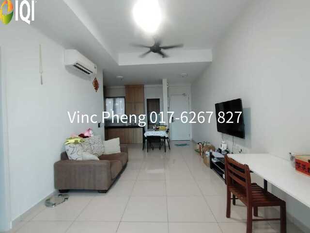 RENOVATED & FURNISHED FREEHOLD Apartment @ Ong Kim Wee Residence
