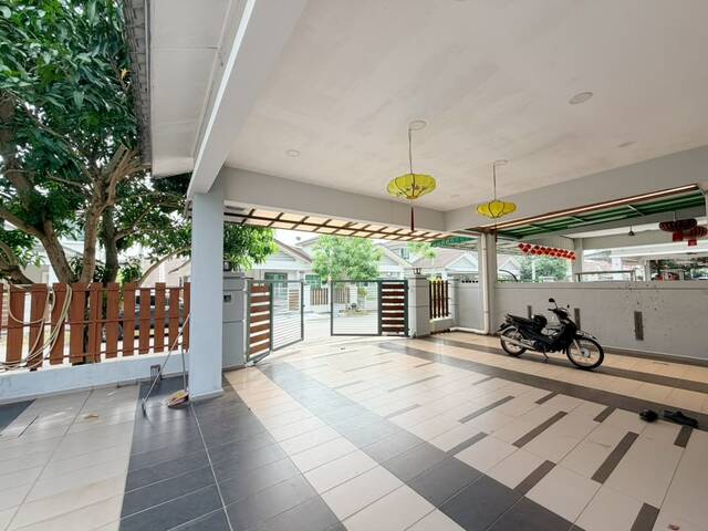 HOT DEAL! FULLY RENOVATED Semi-D House @ Krubong Jaya, Melaka