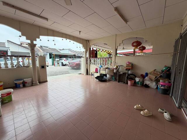 BELOW BANK VALUE! 1-Storey Terrace House @ Desa Duyong