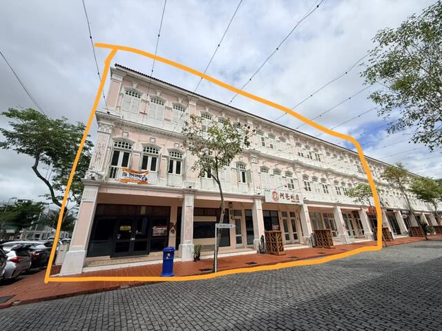4 ADJOINING 3-Storey Shop For Rent @ Porto Historia Kota Laksamana