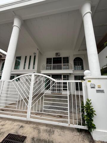 SPACIOUS 4R3B Terrace House for Rent @ Puncak Bertam