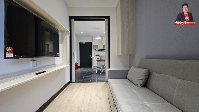 Vetro 11 Suites – Bright & Airy Corner Unit for Rent