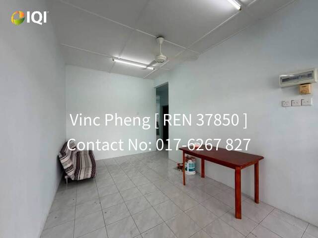 AFFORDABLE Newly PAINTED & Renovated Terrace @ Seri Duyong  photo