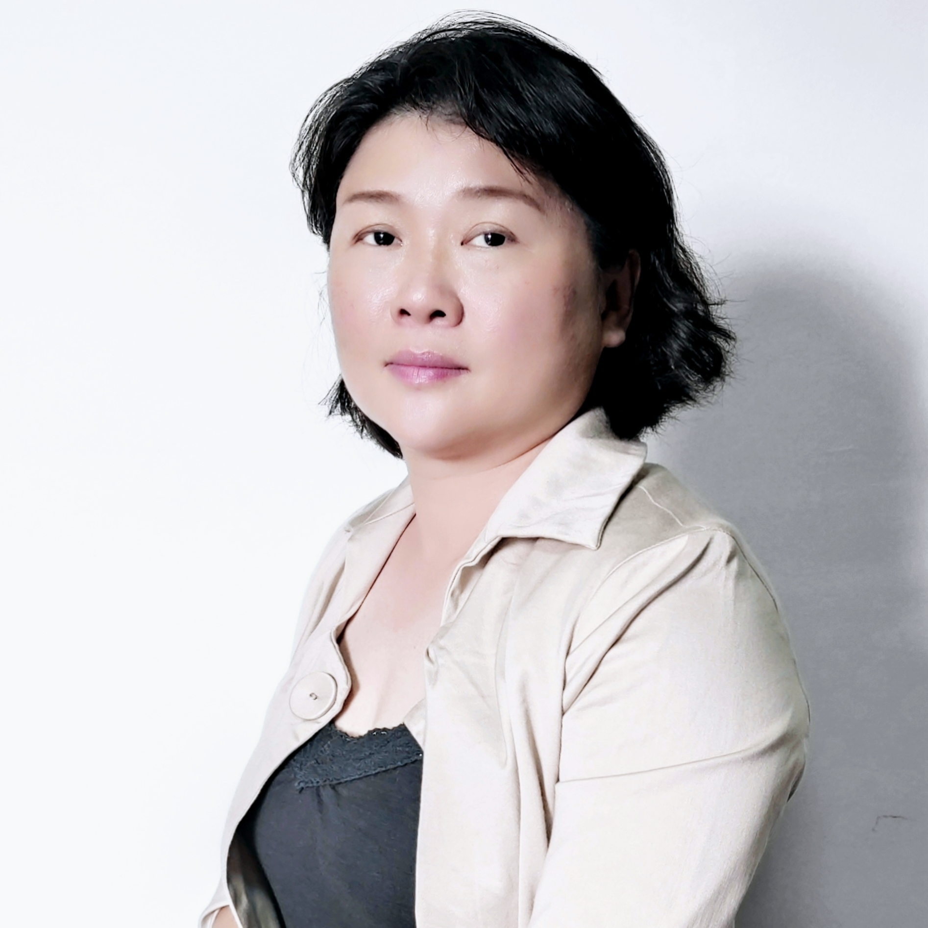 June Tan profile picture