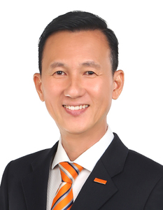 Low Bernard's profile picture