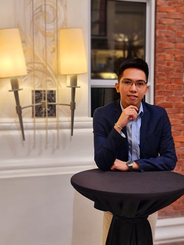 Miguelle Santiago Sambuena profile picture