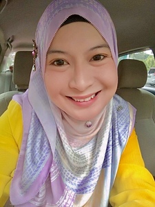 SH Shazrina 's profile picture