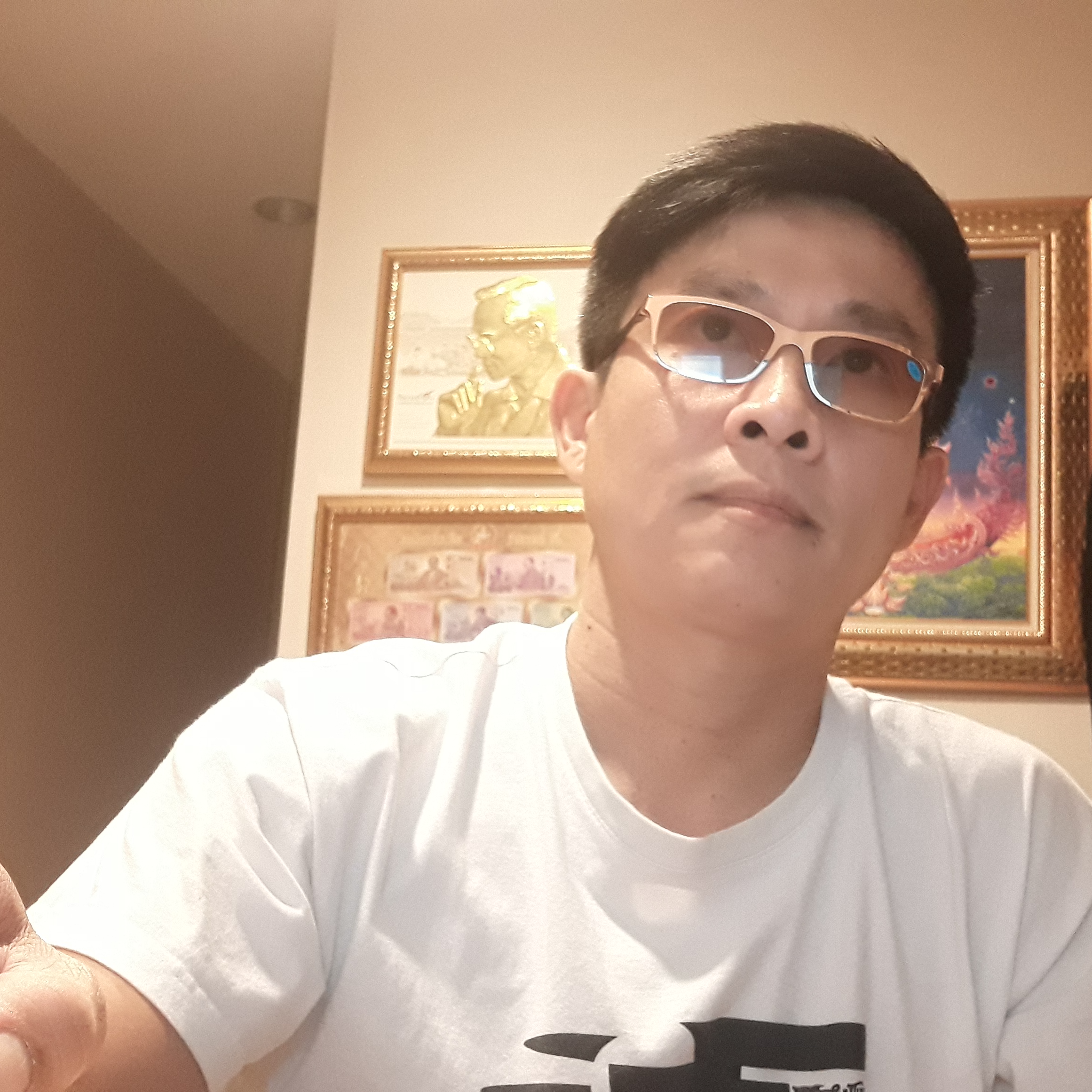 chollacharti porramuttaveesin profile picture