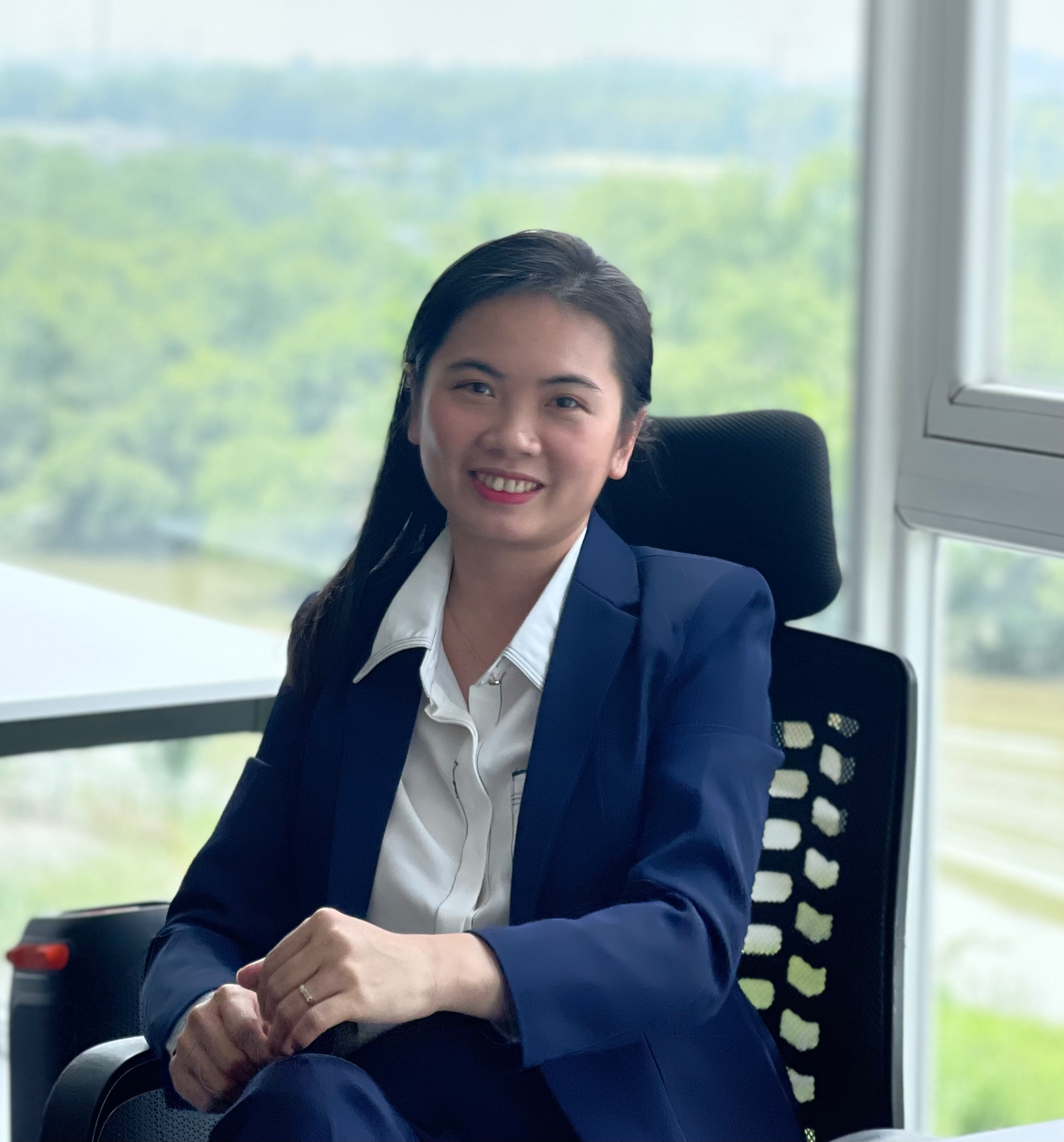 Nguyen Hoang Bach Hue profile picture