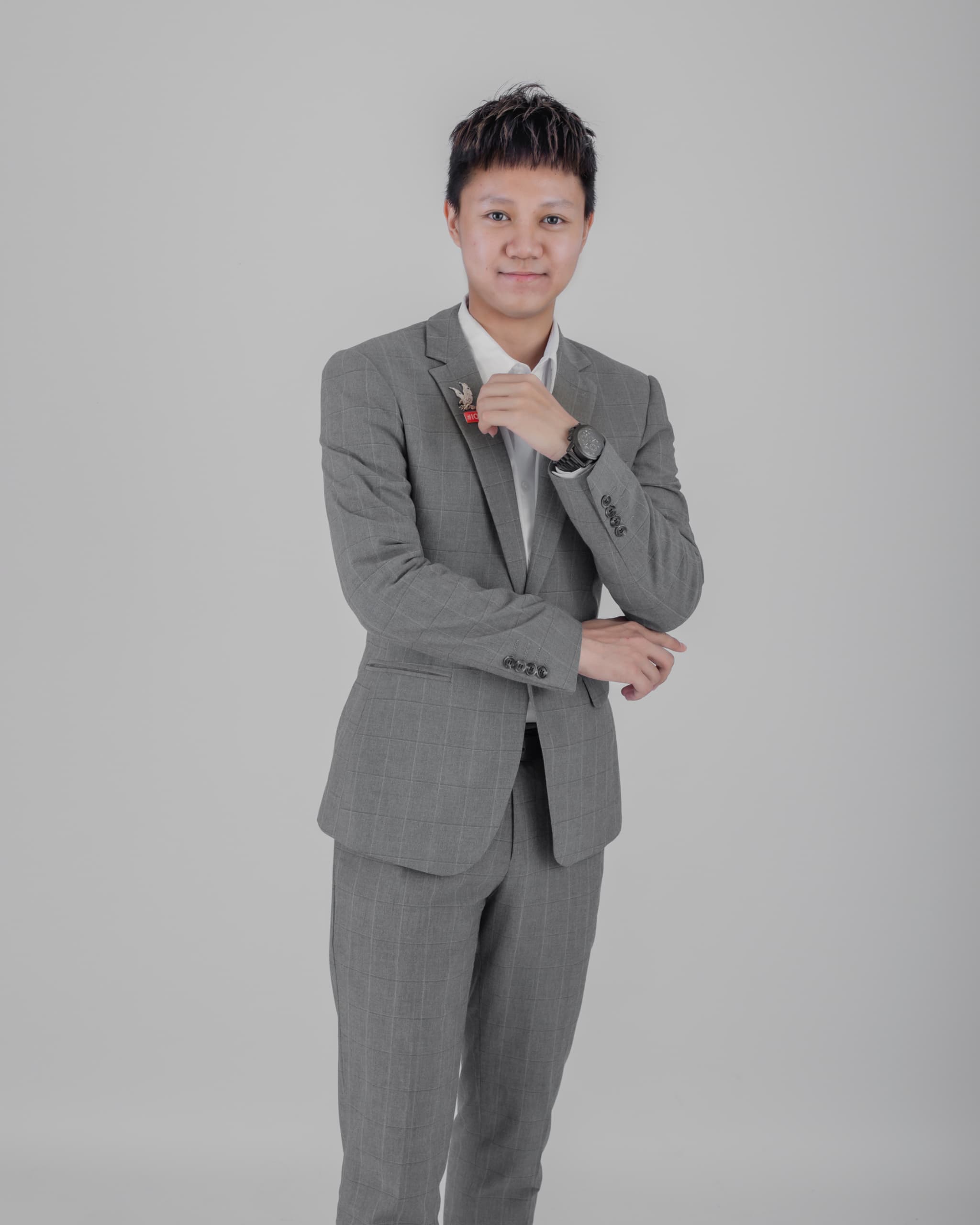 CY LEW profile picture