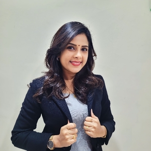 R Loshini profile picture