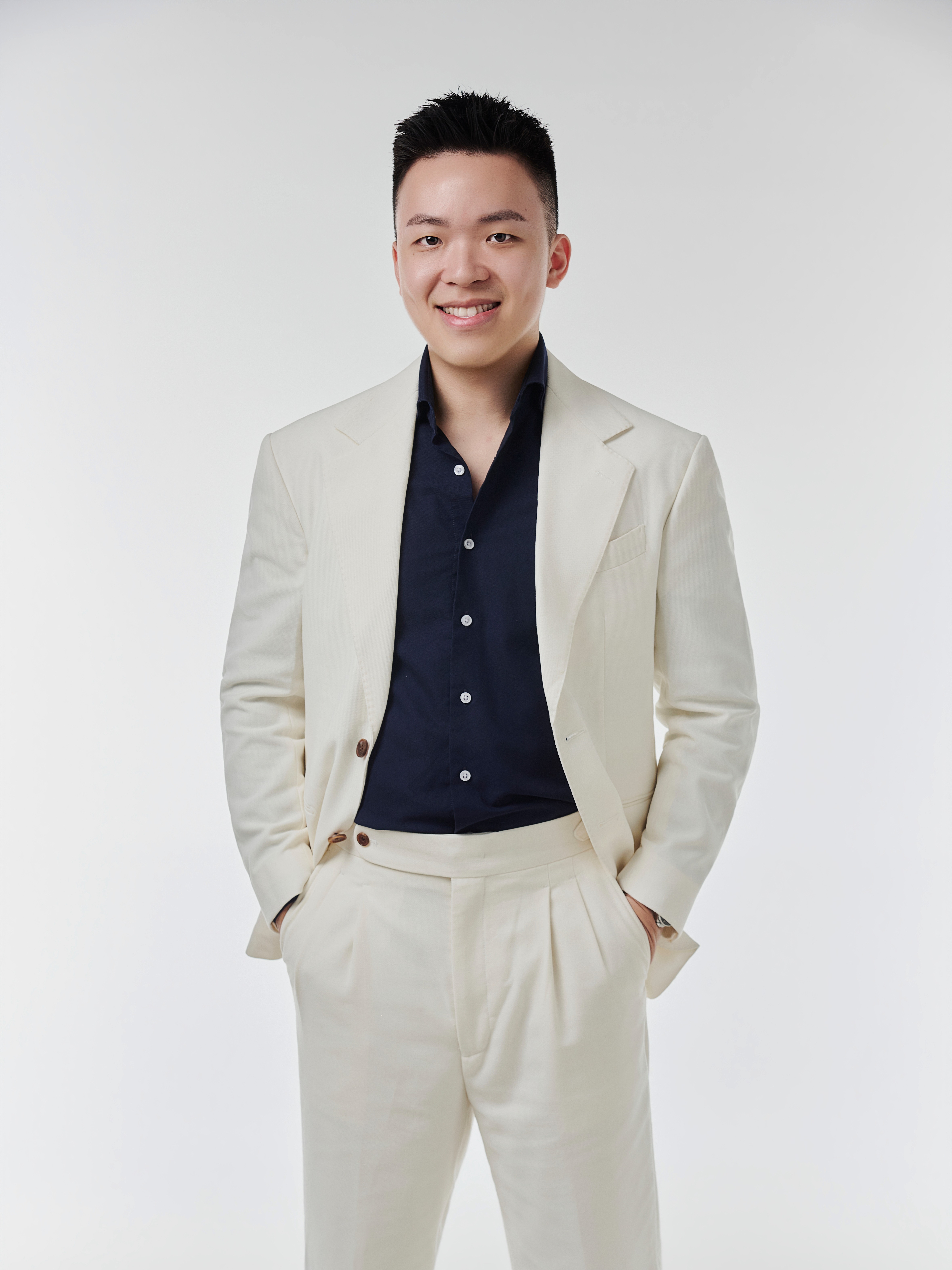 YC LIOW profile picture
