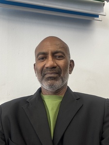 DinieThurai 's profile picture