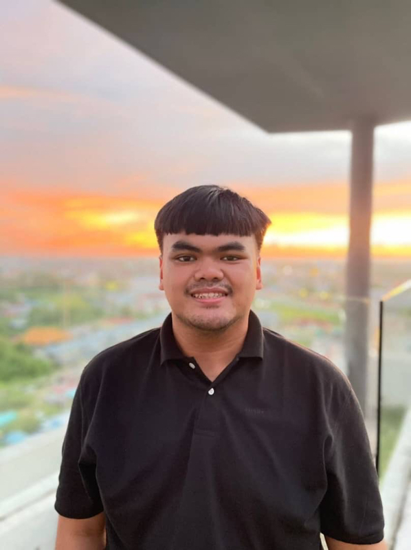 Alexander Jones  profile picture